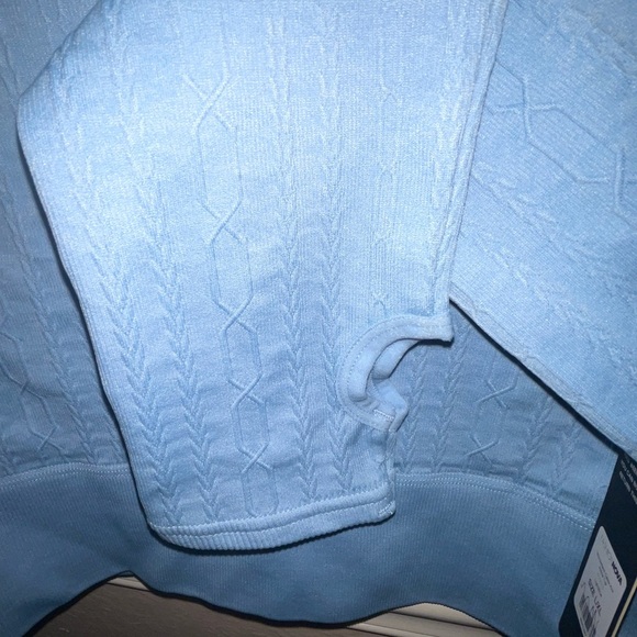 Fashion Nova Light Blue Sweater Jacket , sport clothing, size large - Picture 5 of 5